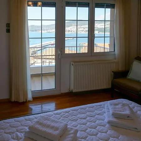 Rustic Maisonette Apartament