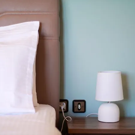 Rustic Maisonette شقة *